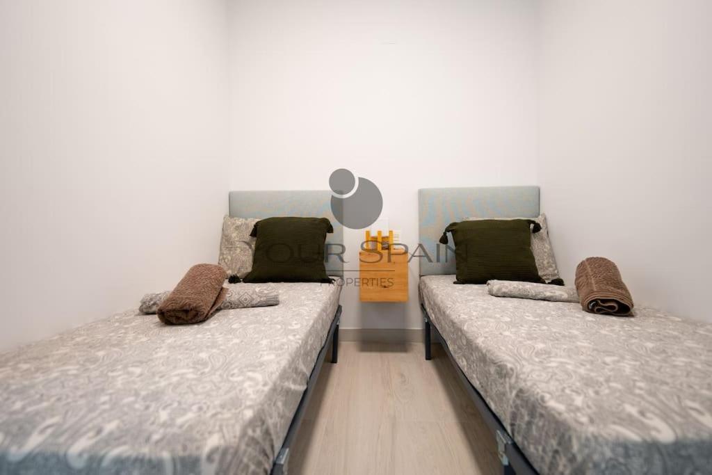 Your Spain R17 2B Torrevieja Bagian luar foto