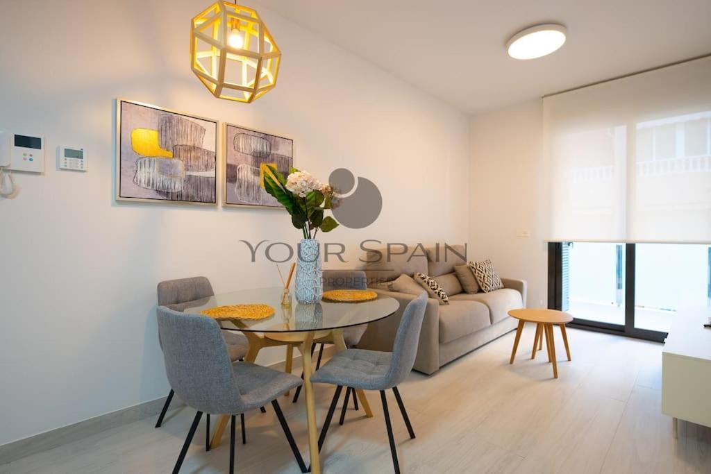 Your Spain R17 2B Torrevieja Bagian luar foto