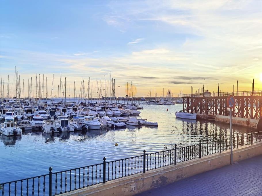 Your Spain R17 2B Torrevieja Bagian luar foto