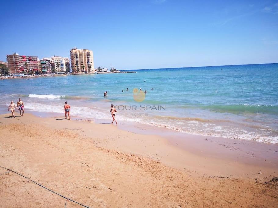 Your Spain R17 2B Torrevieja Bagian luar foto