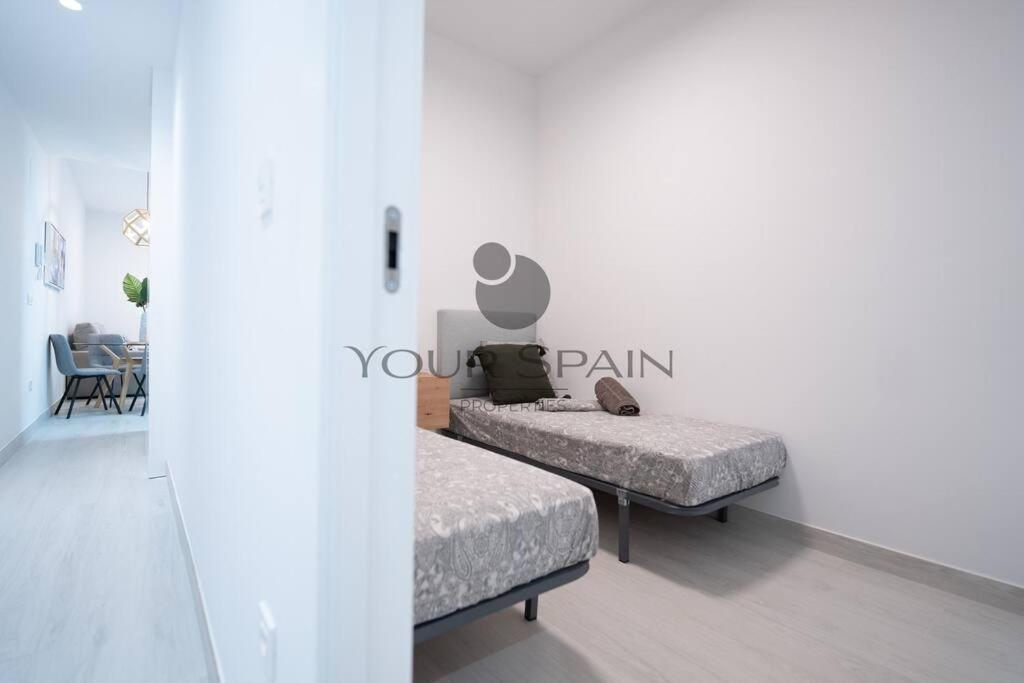 Your Spain R17 2B Torrevieja Bagian luar foto